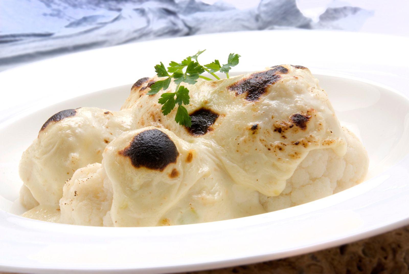 295B   Coliflor con bechamel de ajos frescos y almendras xl