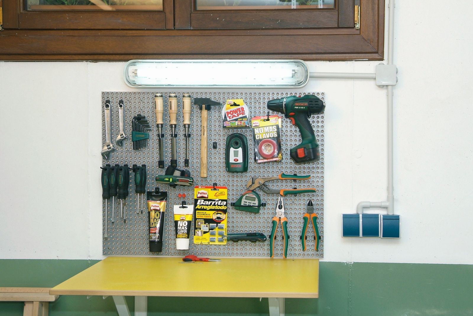 Instalación eléctrica en garaje