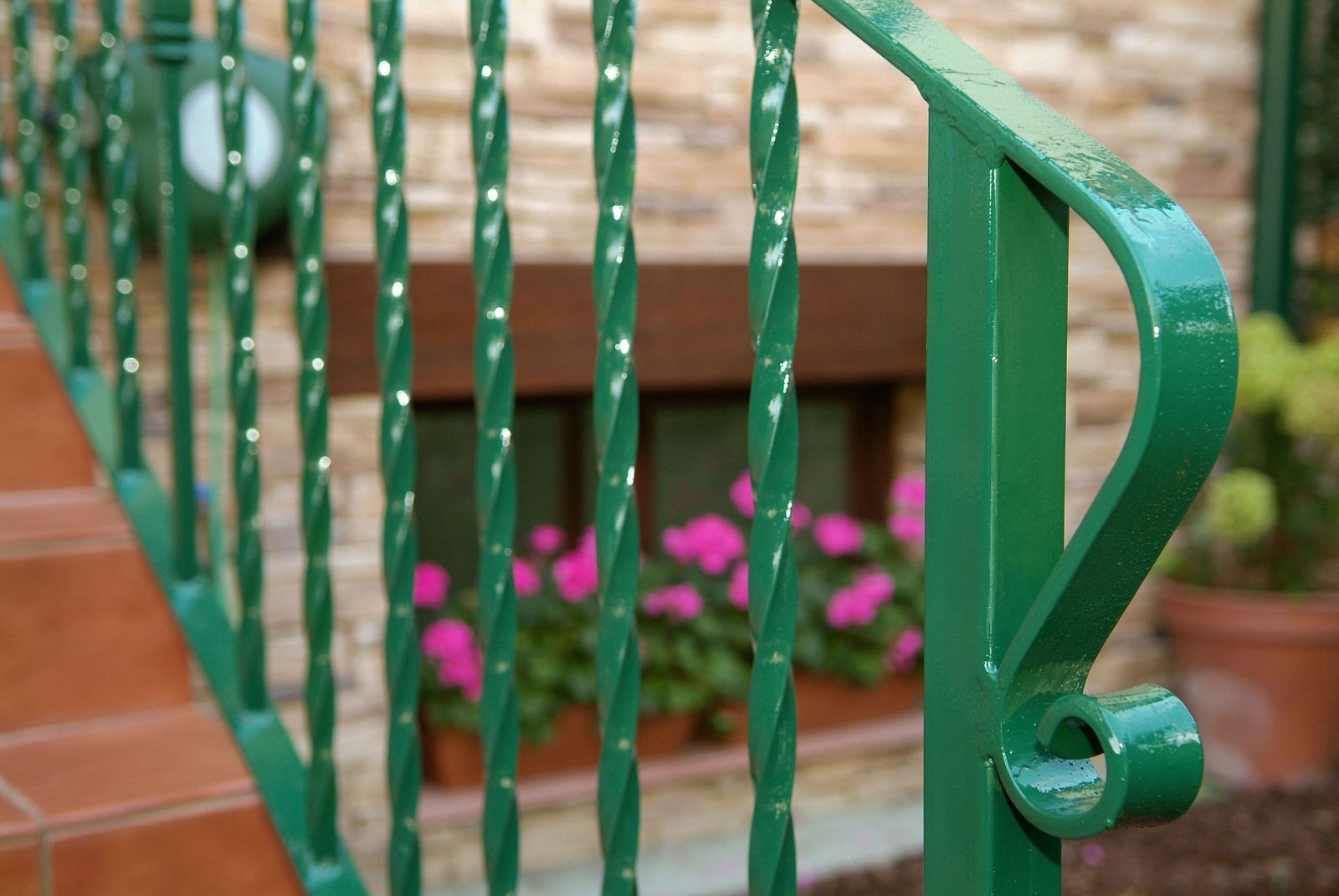 Mantenimiento de barandilla exterior metálica