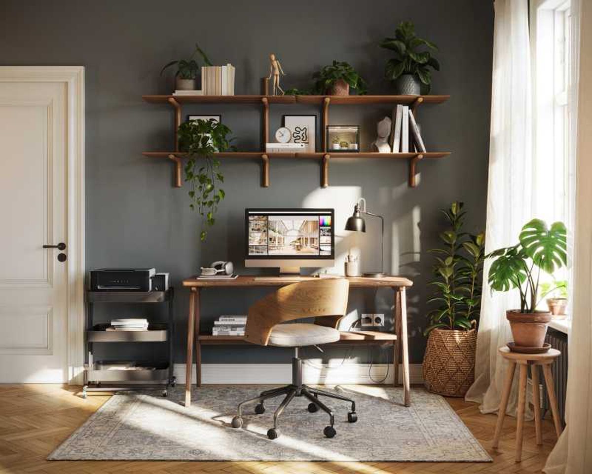 Estudio decorado con plantas.