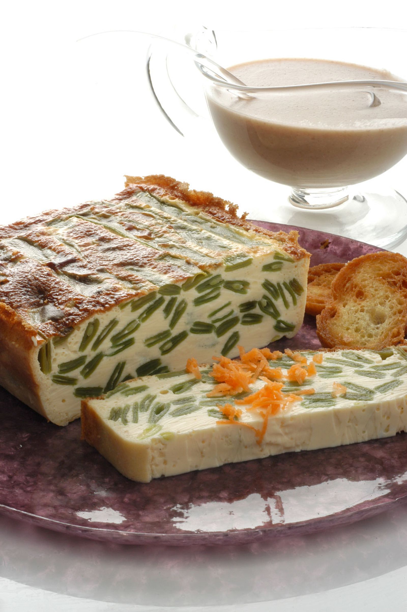 Pastel de judías verdes con crema de champiñones