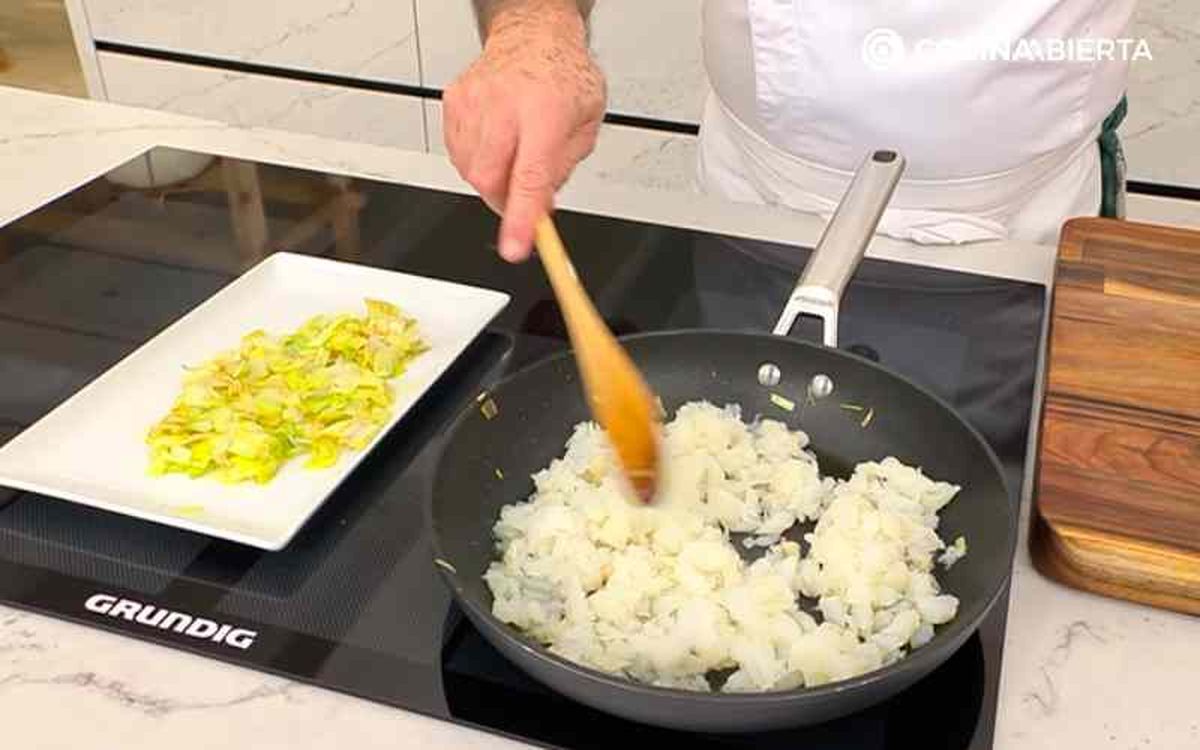 Saltea el bacalao desmigado