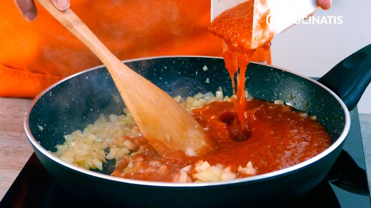Receta de albÃ³ndigas con salsa de tomate  paso 1