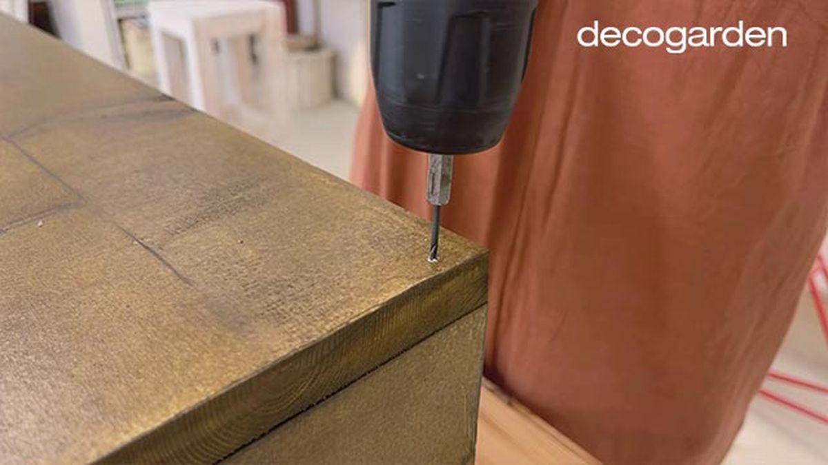 florero madera botellas recicladas paso 9