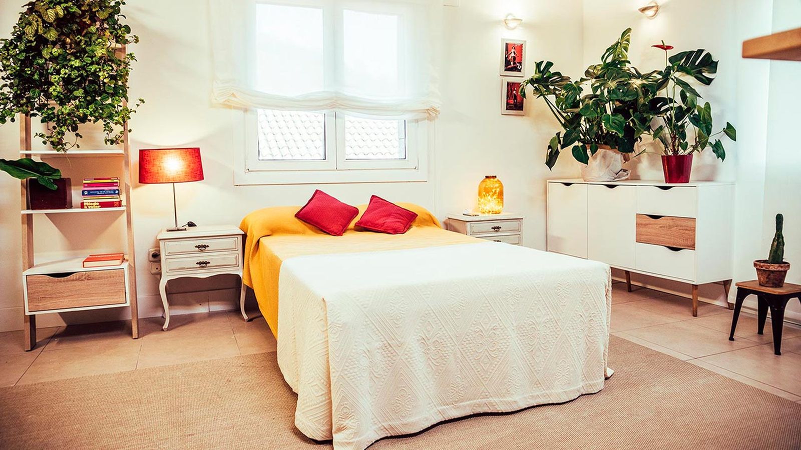 Cómo multiplicar enchufes en la pared