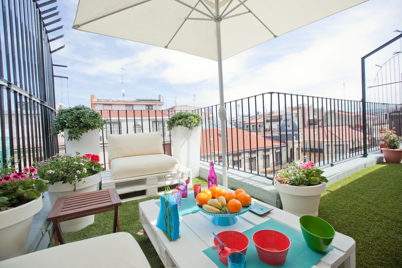 Decorar terraza de estilo chill out d16
