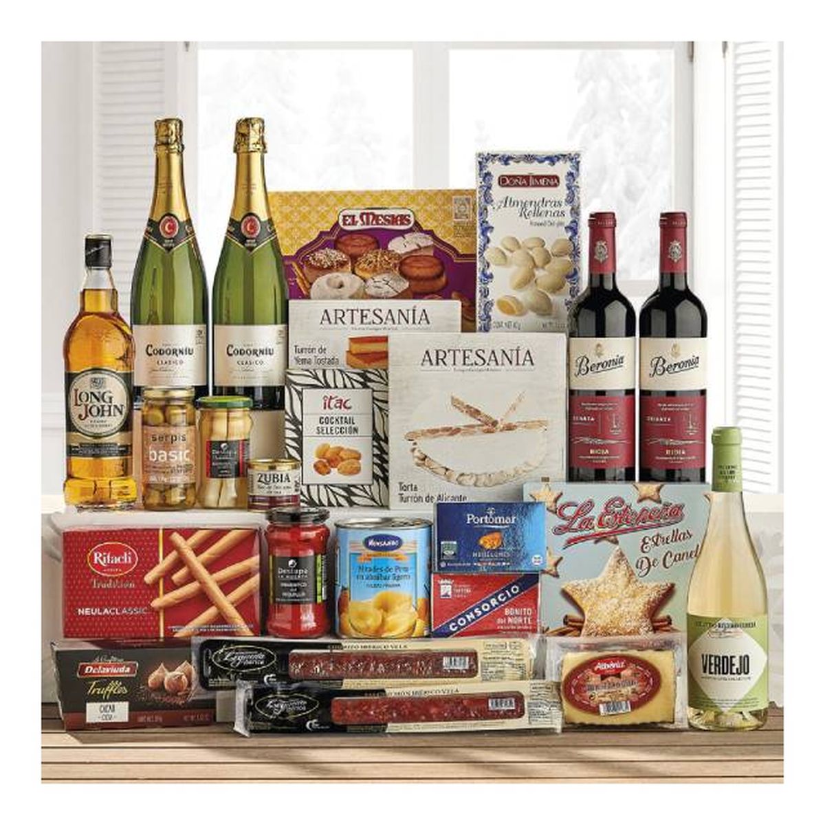 que poner en una cesta navidena productos que no deben faltar