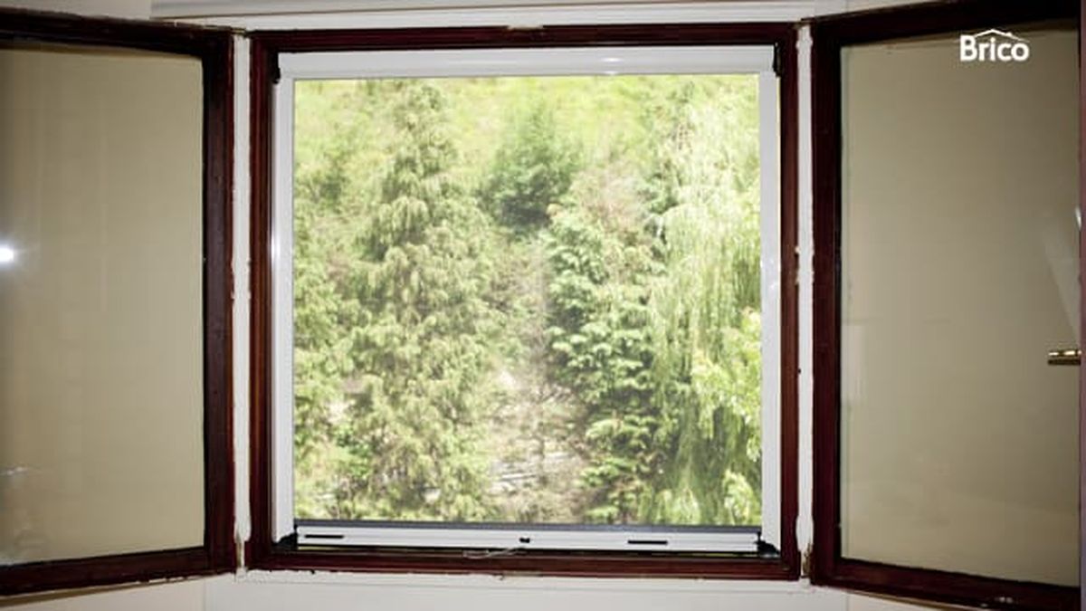 instalar mosquitera enrollable paso 7