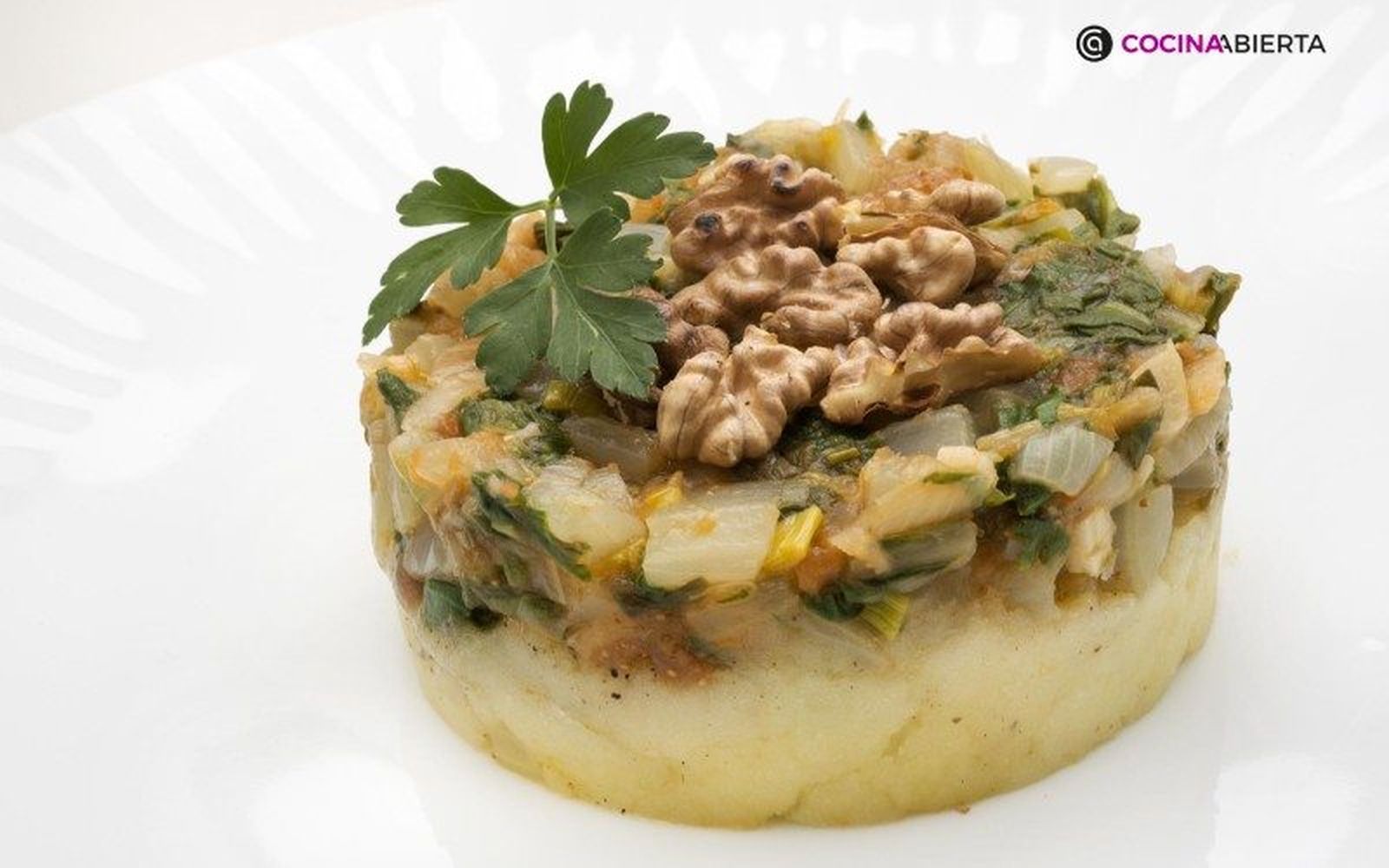Un pastel de patata, acelgas, higos y nueces de Karlos Arguiñano