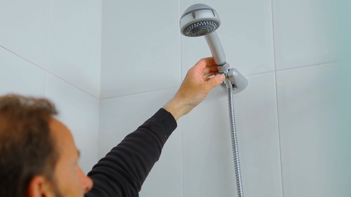 Colocar una parada de ducha con pulsador paso 1