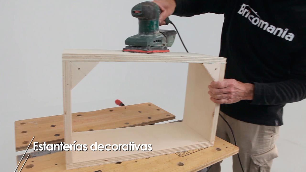 Como hacer cajas de madera para decorar la pared paso 7