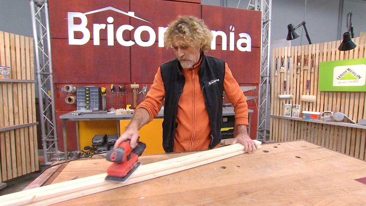 Pasamanos luminoso paso 4