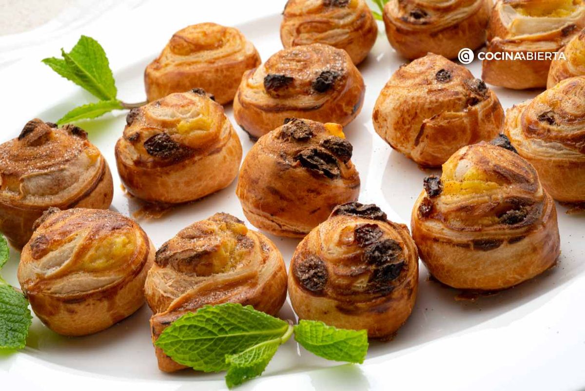 Un dulce irresistible con hojaldre crujiente y relleno cremoso