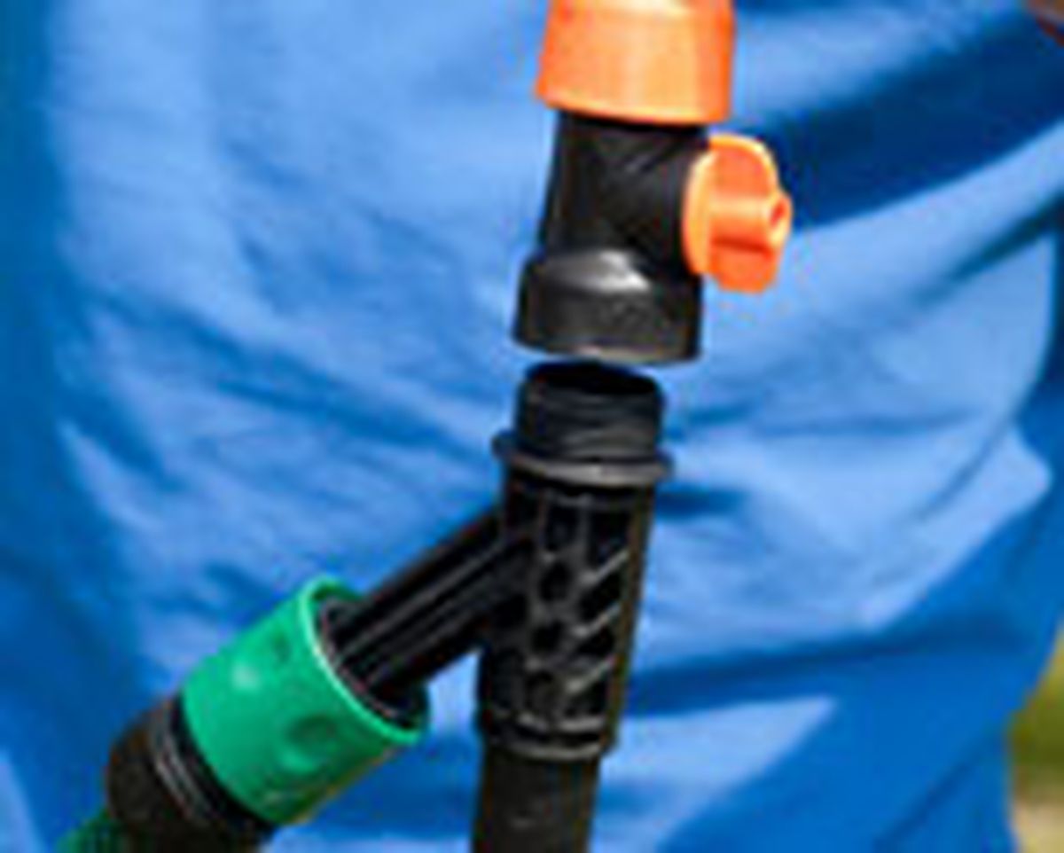 brico 0652 1 instalar ducha para jardin paso 4