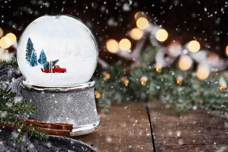 Bola de nieve navideña.
