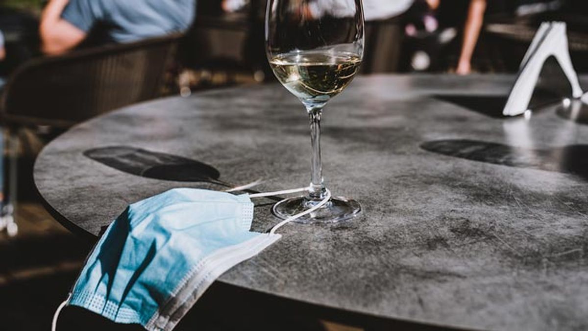 multas consecuencias botellones fiestas ilegales en espana