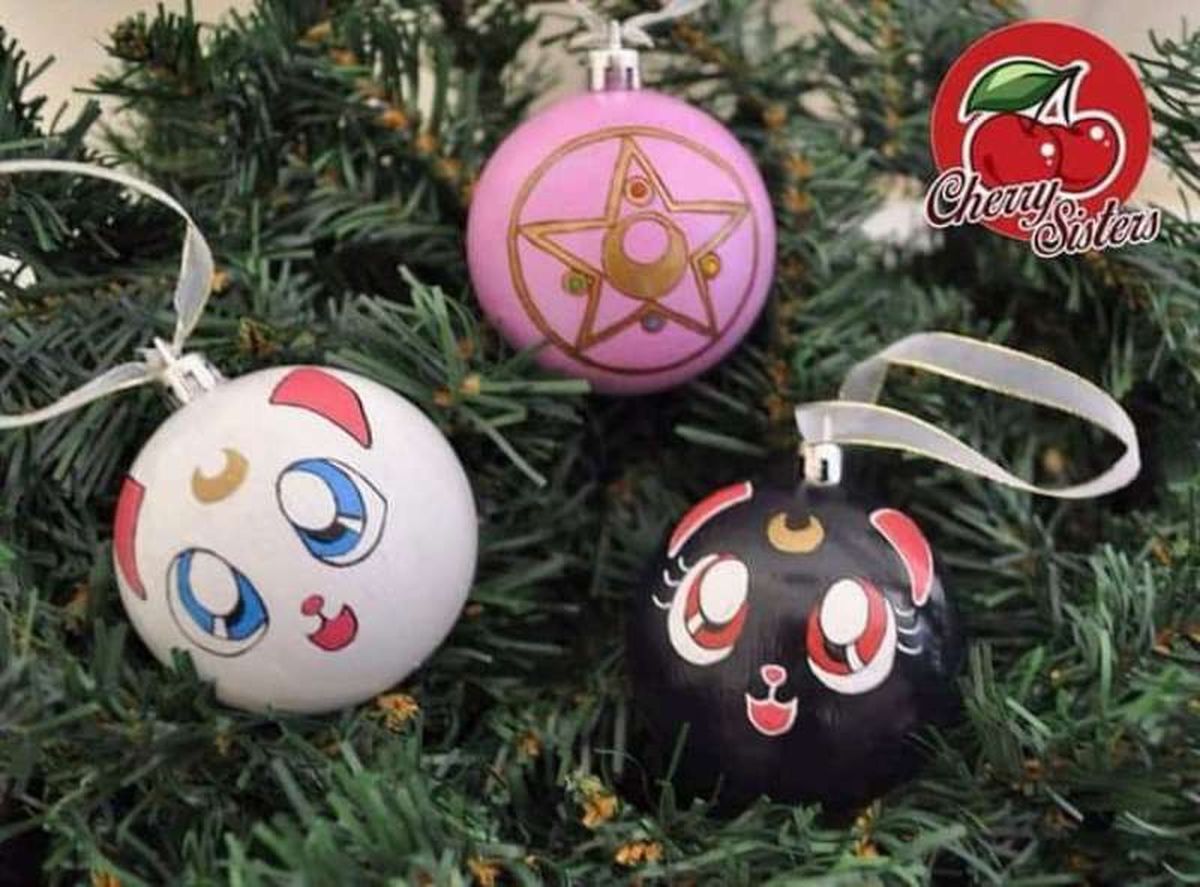 Bolas de Navidad de Luna y Artemis de Sailor Moon.