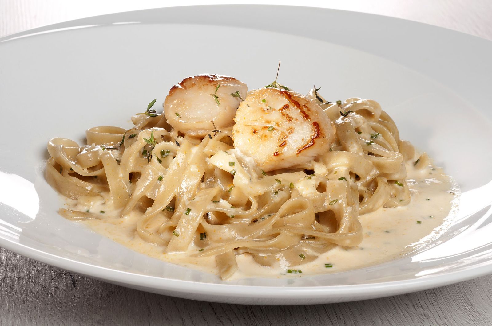 1878 Fetuccini con vieiras (1062) xl