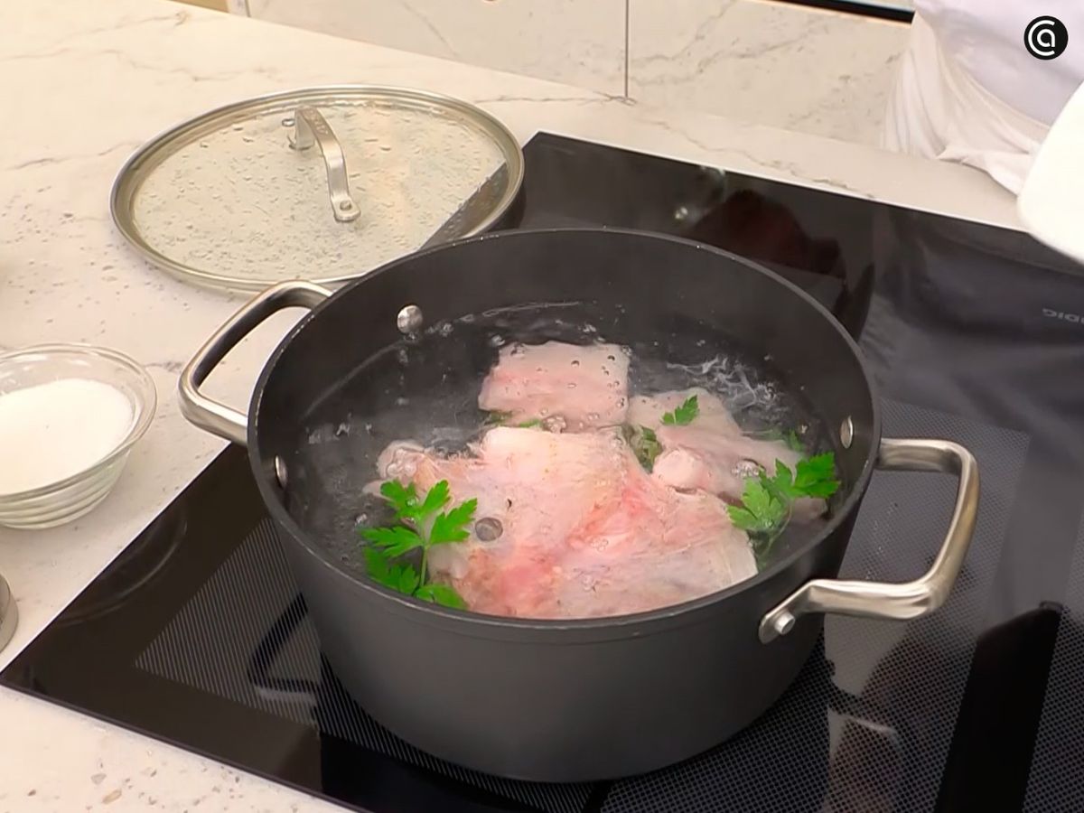 Alubias blancas con rape y verduras - paso 1