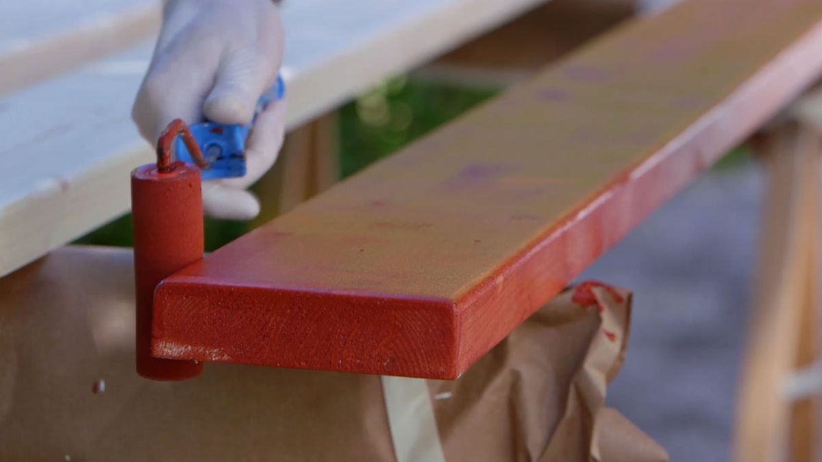 Cómo hacer un banco de hormigón y tableros de pino paso 6