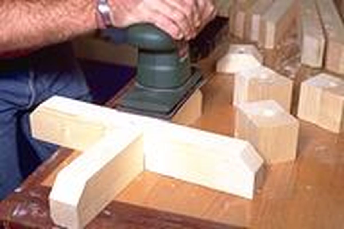 Hacer un árbol de Navidad de madera paso 6