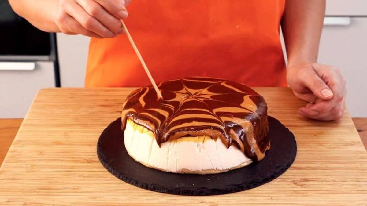 Receta de tarta de queso y calabaza para Halloween  paso 6
