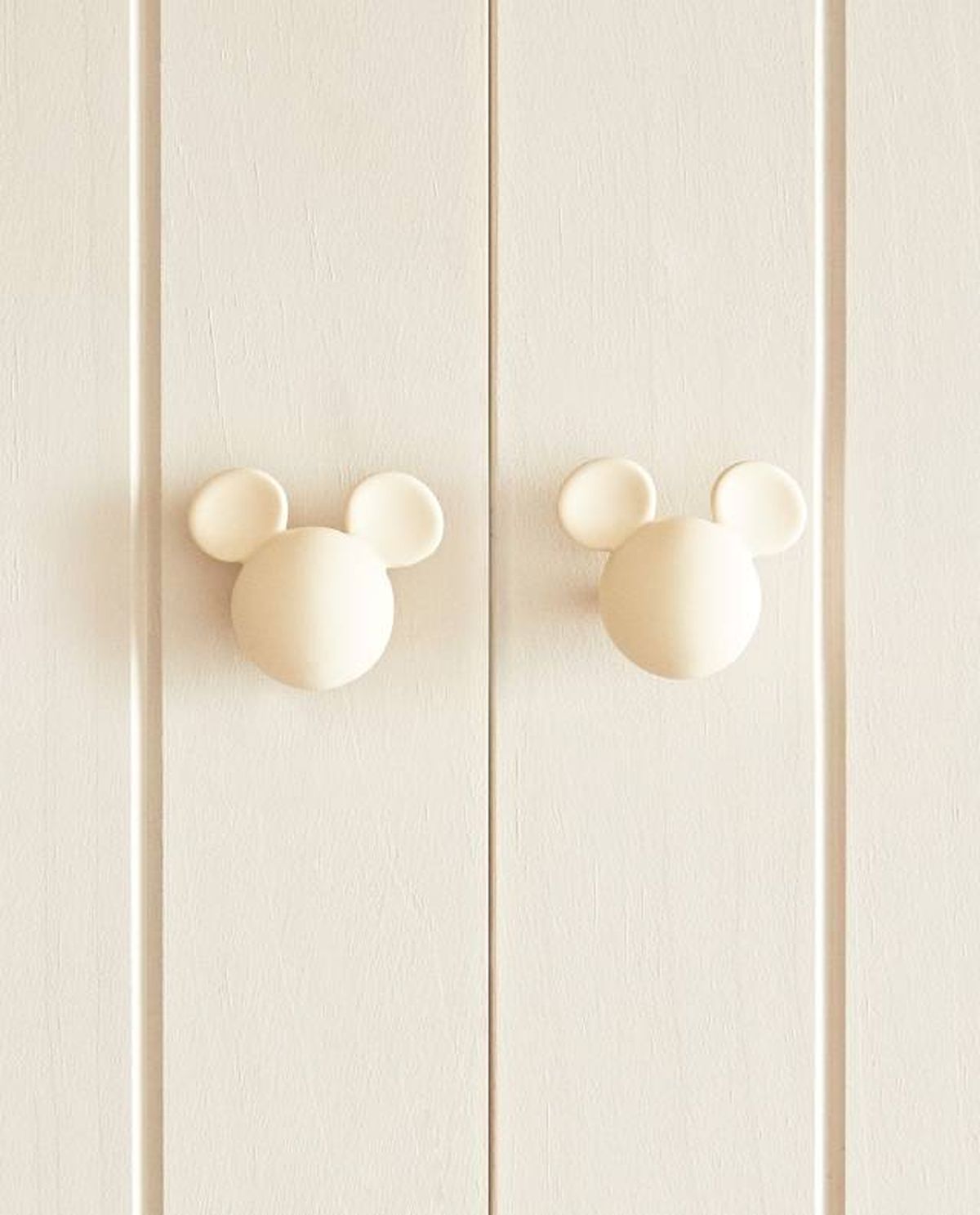 tiradores mickey zara home