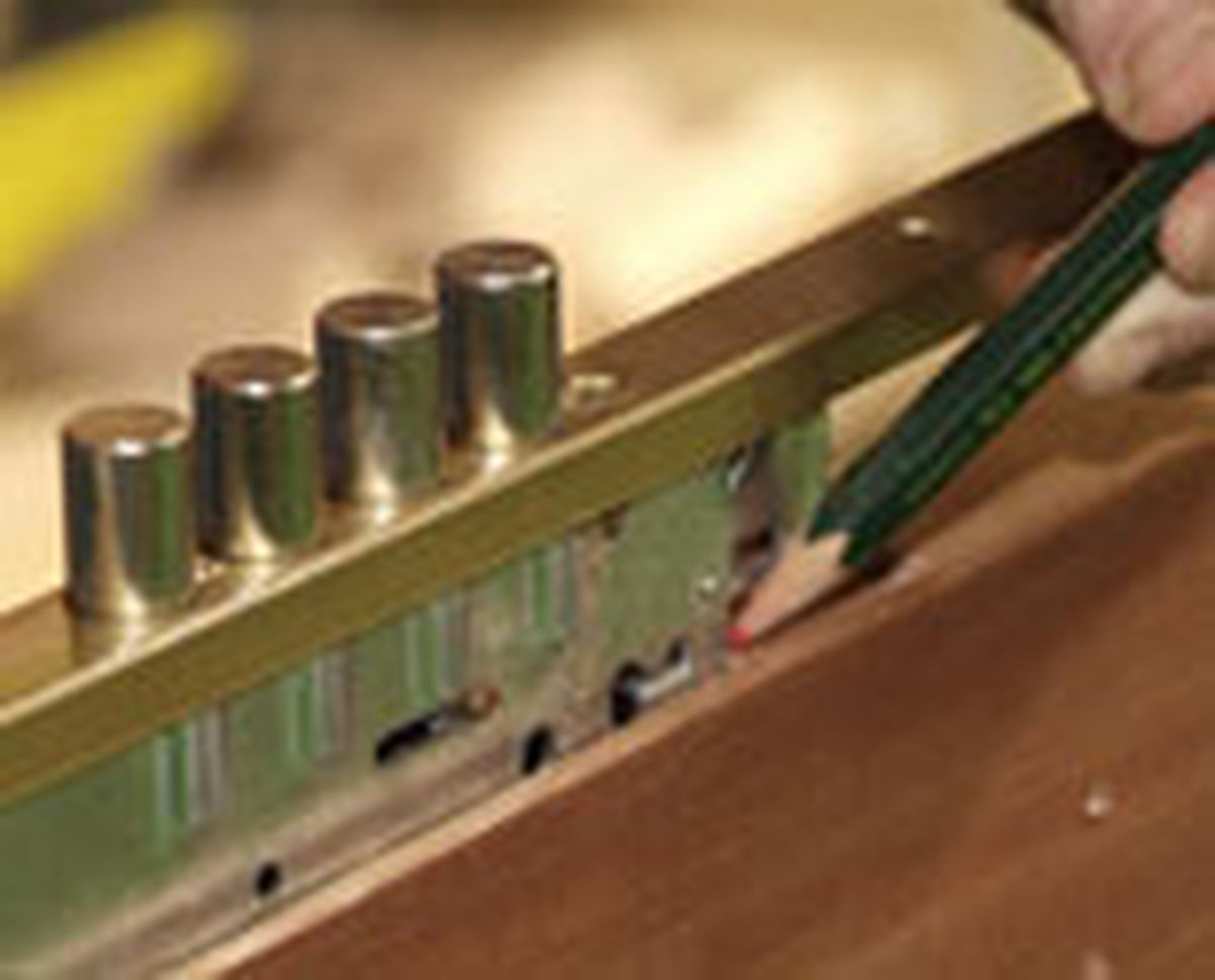 413 cerradura tres puntos p10