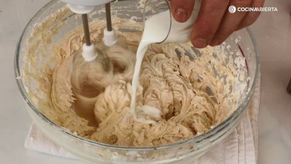 tarta cafe nueces paso 4