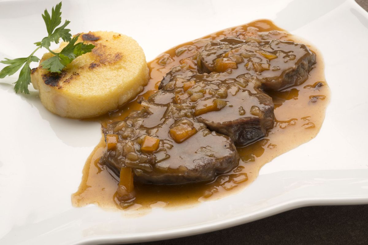 6035 1 Carrilleras de ternera con polenta xl