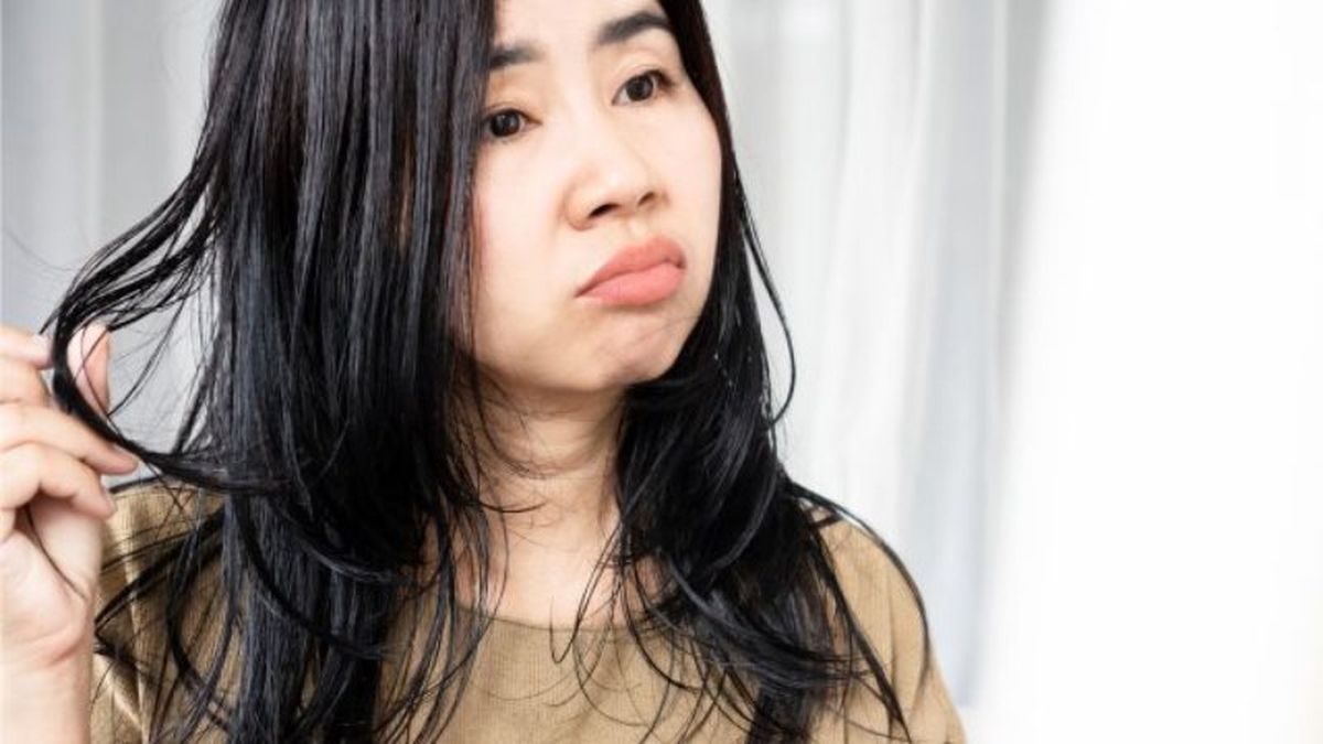 Tu cuero cabelludo produce sebo en exceso