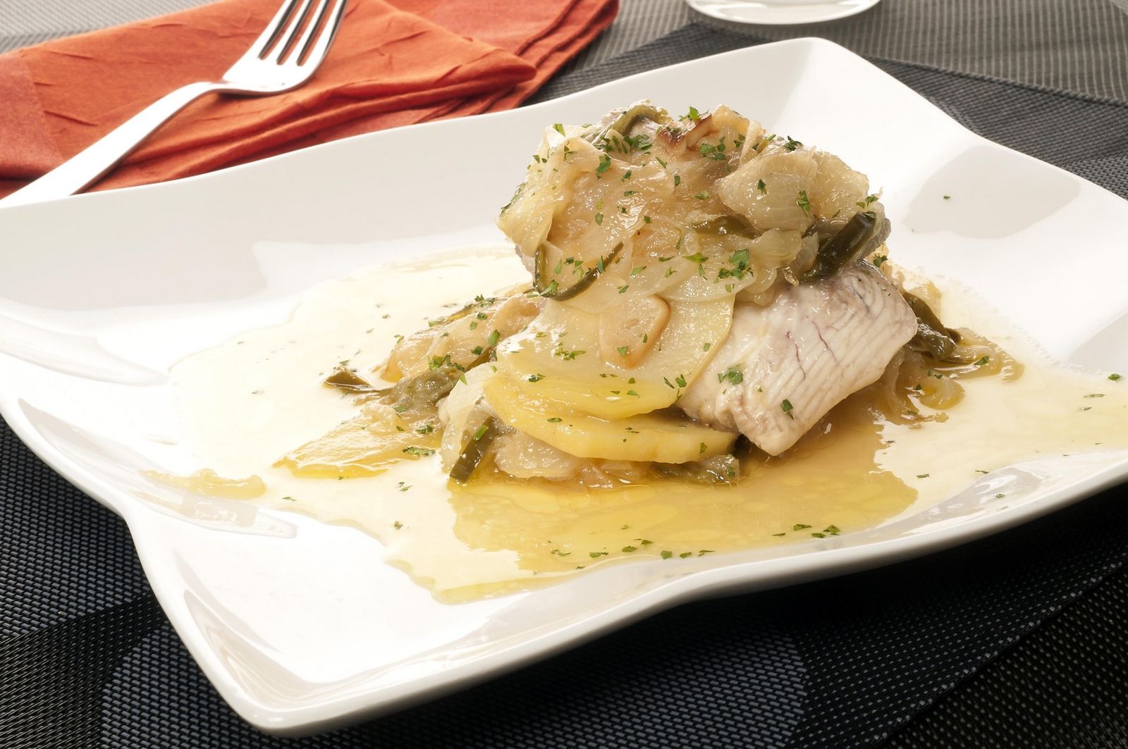 181.BONITO A LA SIDRA