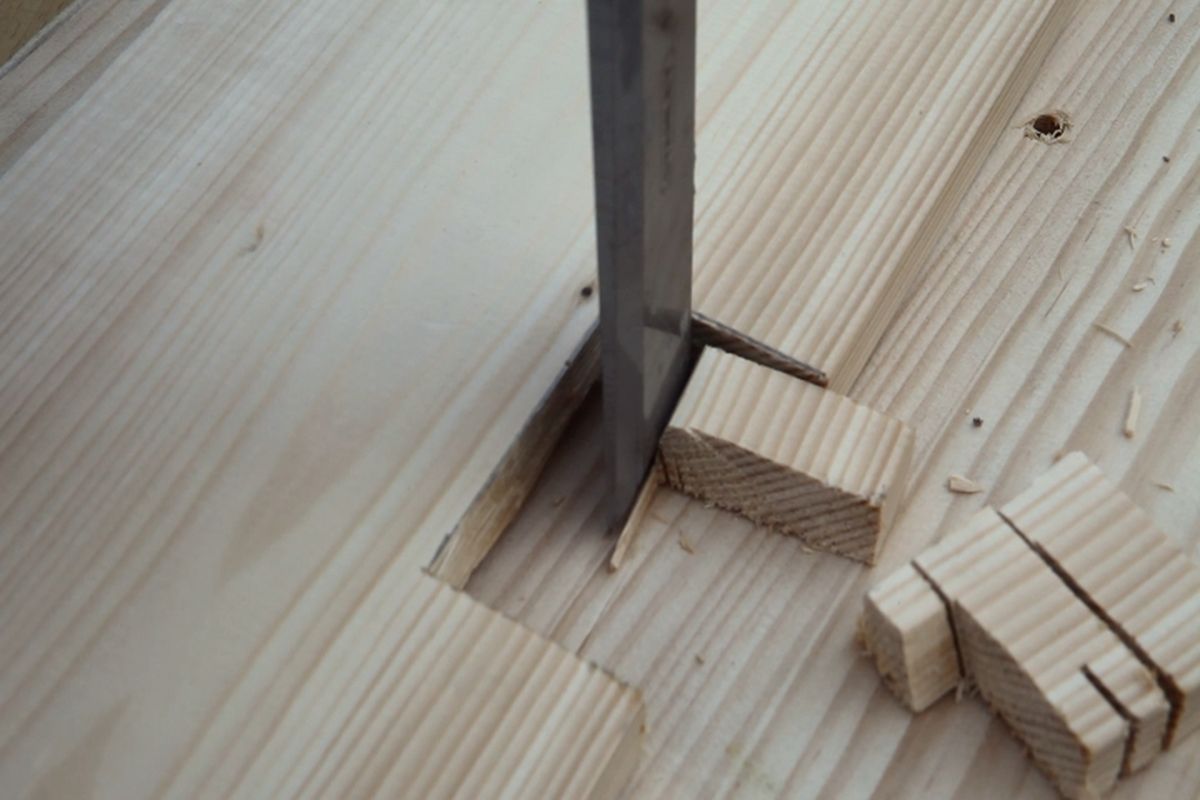 Cómo hacer cajeados en madera paso 3