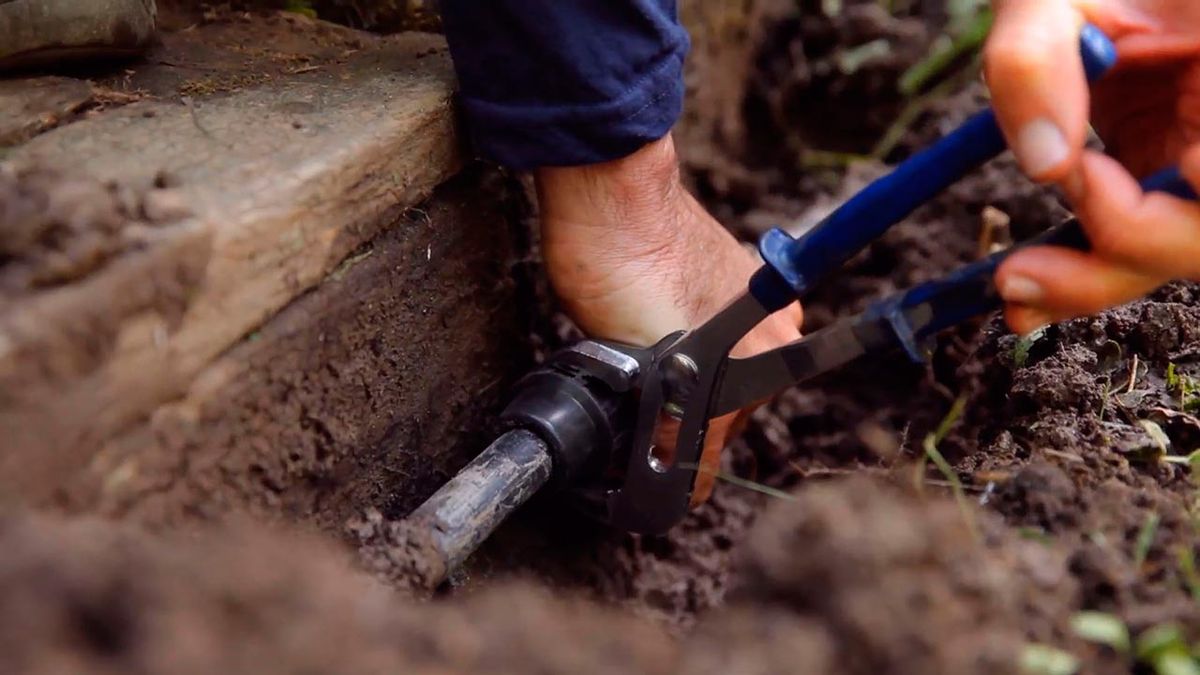 Bricomania 919 reparar tuberia paso 5