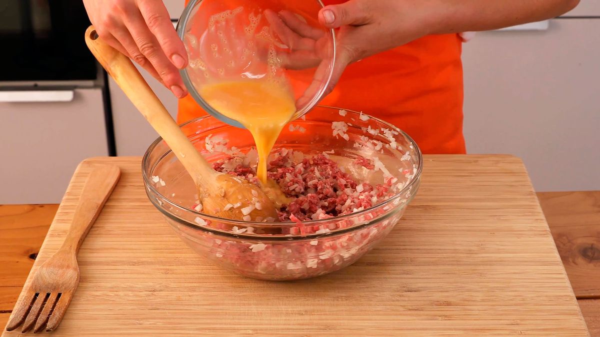 Receta de filetes rusos o hamburguesas de carne picada de vacuno   paso 3