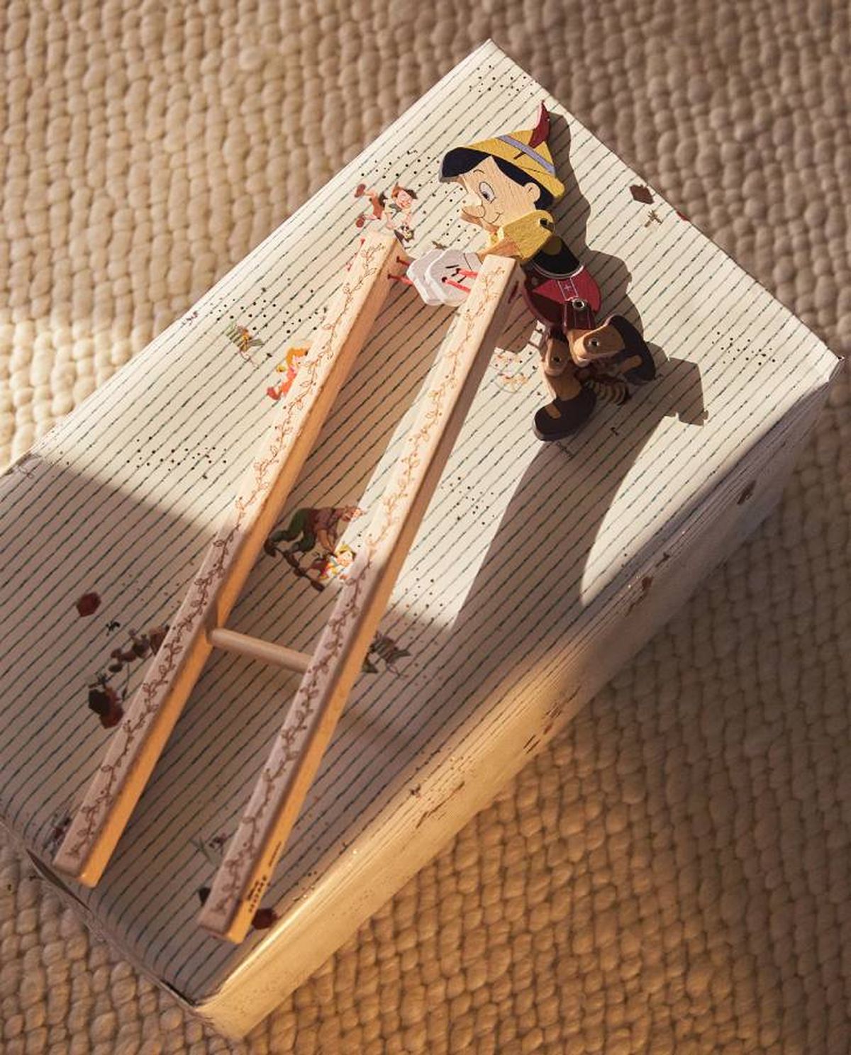 juguete pinocho trapecista zara home