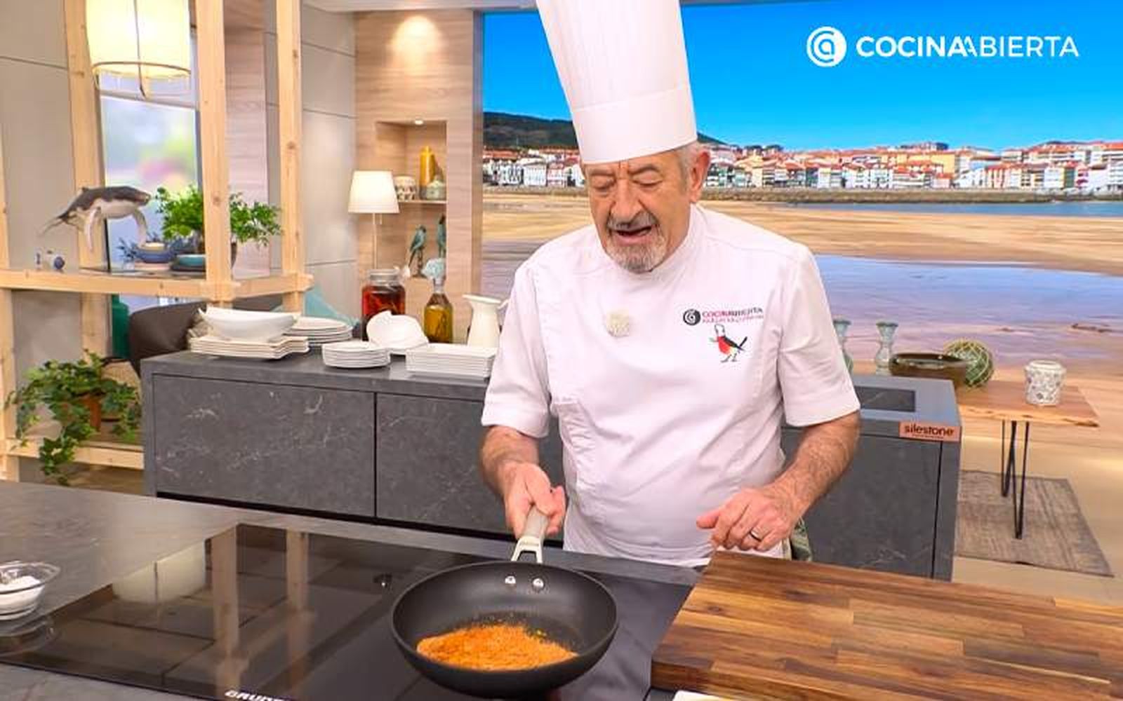 Tuesta los ingredientes a fuego bajo