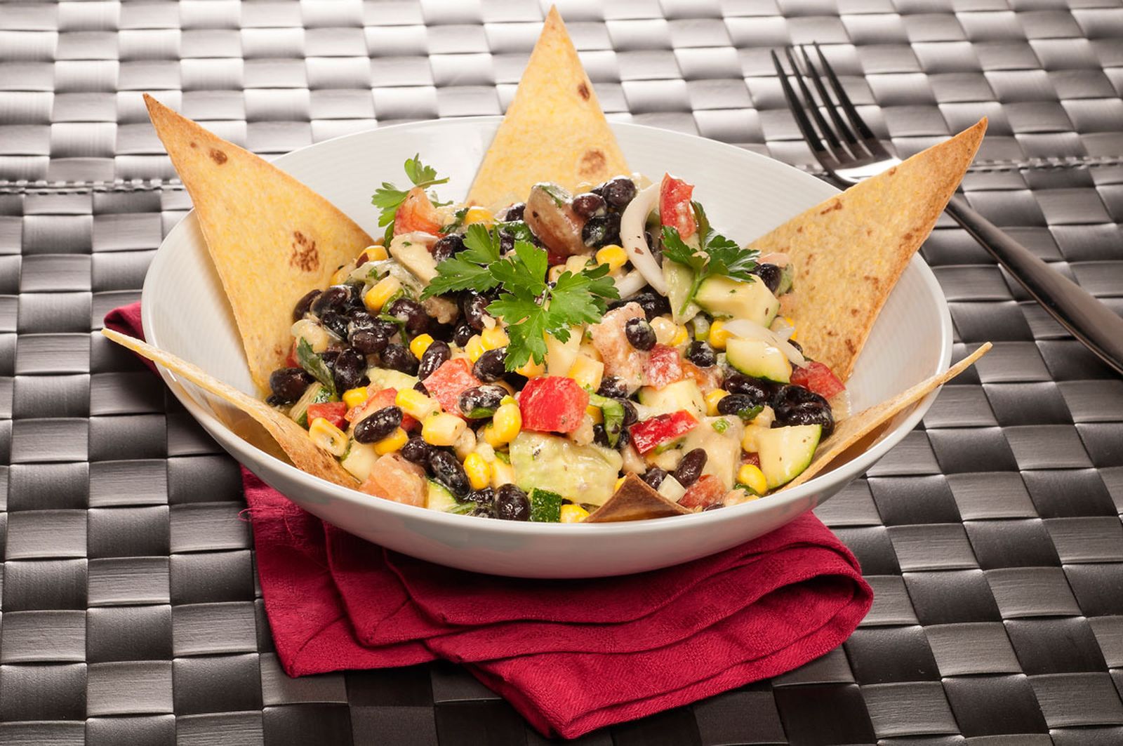 1602 Ensalada de frijoles, tomate, aguacate y yogur (786) xl