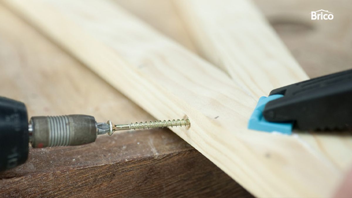 Bricomania 673 arbol de navidad con flores p5