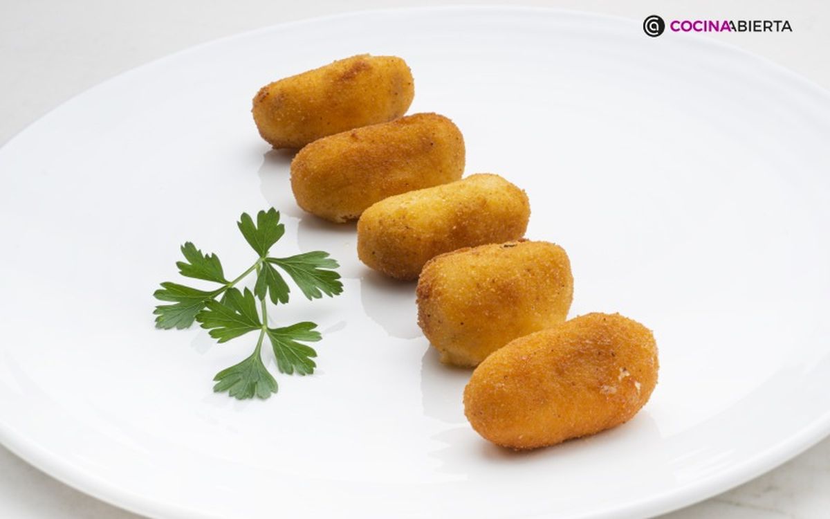 Las croquetas no pueden faltar en una cena de picoteo