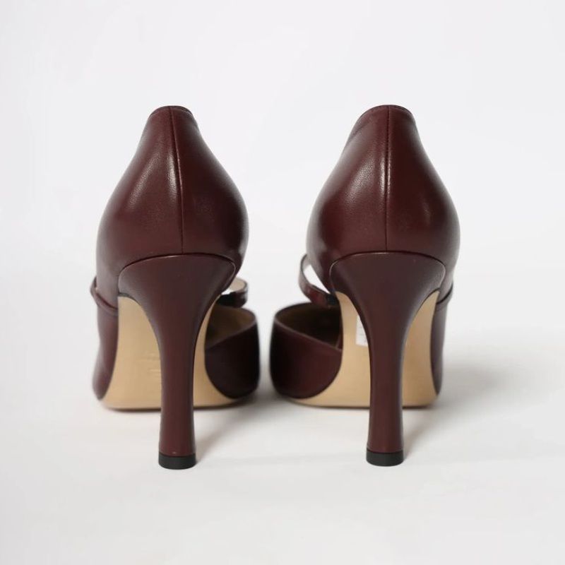 Zapatos con tacón italiano