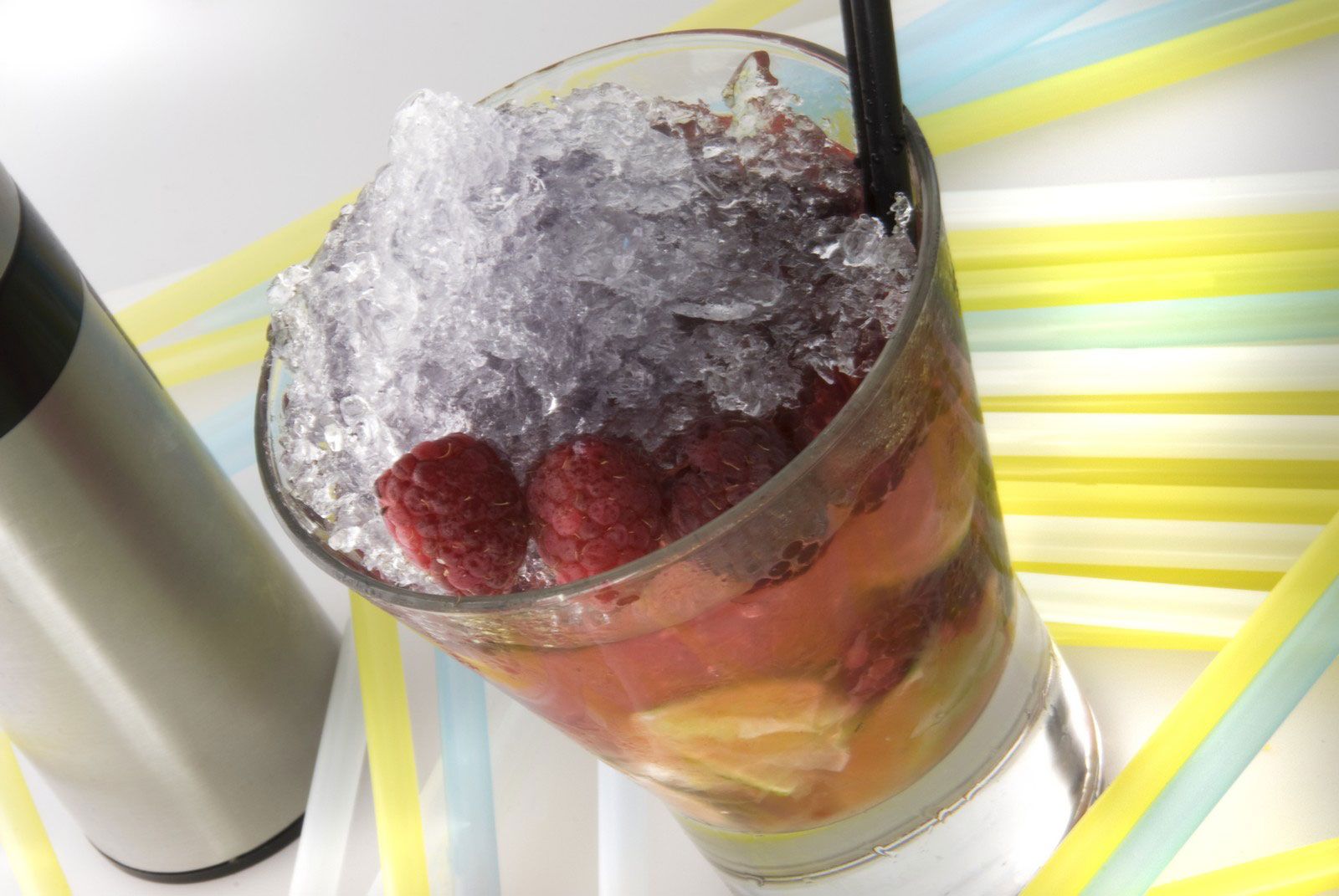 Caipiroska de frambuesa (con alcohol)