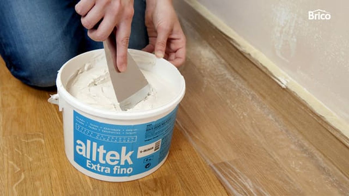 brico 0616 como pintar una pared paso 3