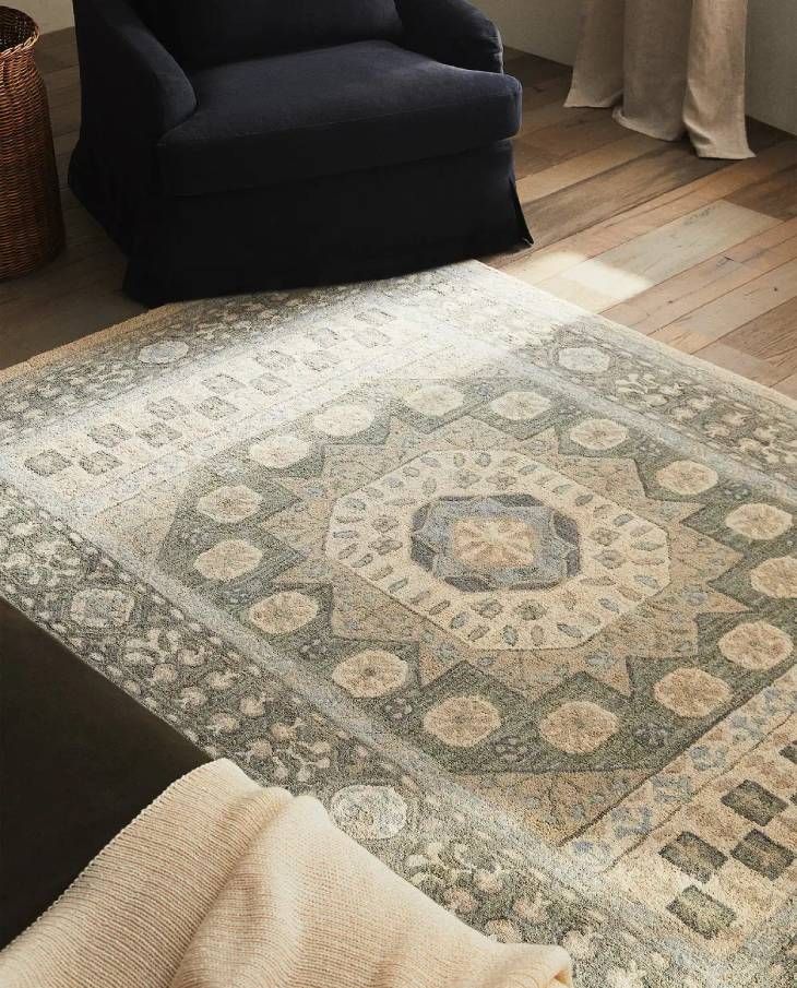 alfombra lana estampado geometrico zara home