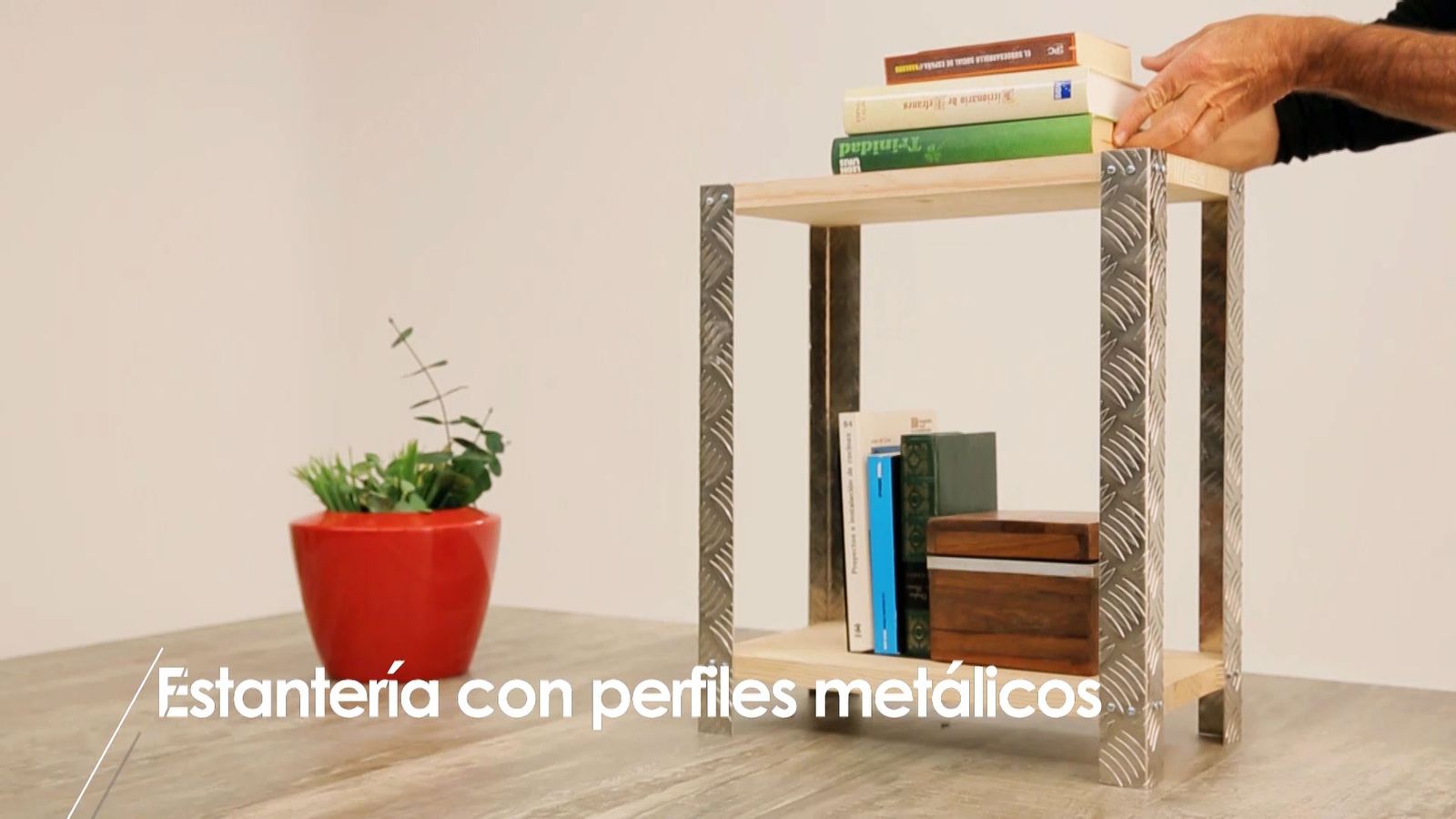 965 briconsejo1 estanteria perfiles metalicos paso 8