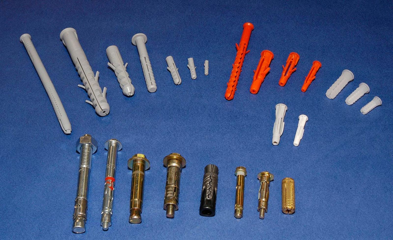 Tipos de tacos de fijación paso 2