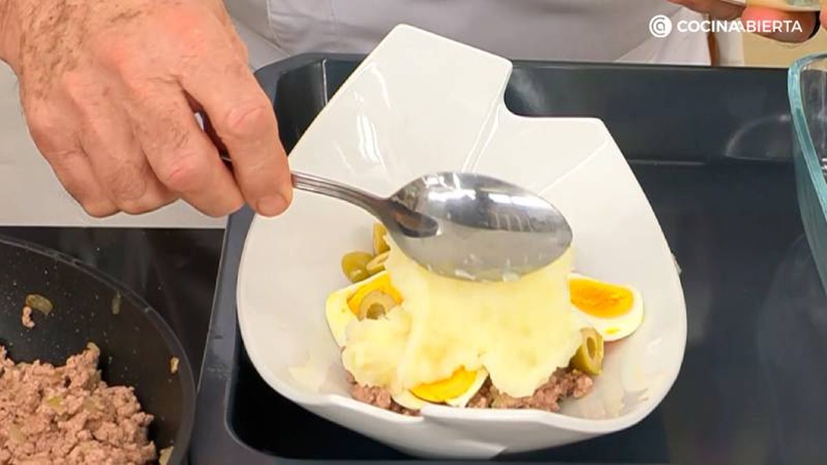 Monta el pastel de patata