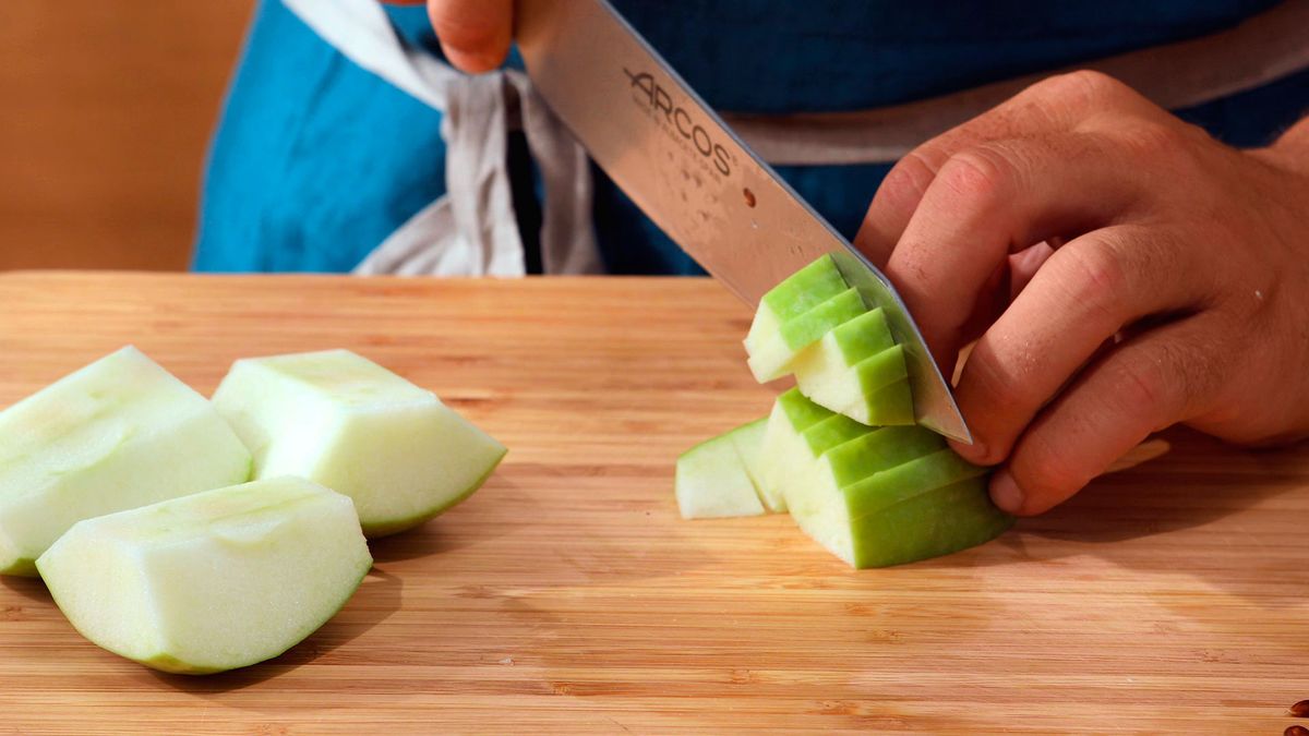 Ensalada de garbanzos y nueces   Paso 2