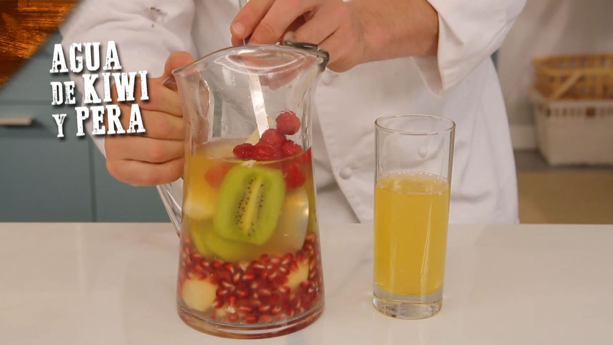 AGUA 7 Agua de kiwi y pera xl