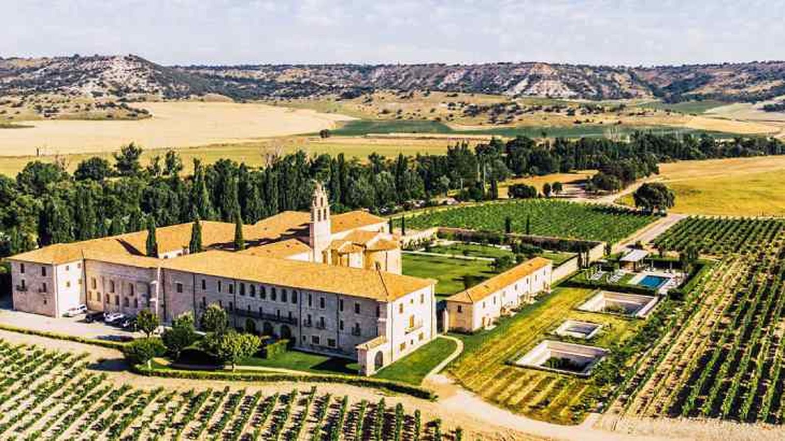El Hotel Abadia Retuerta, con dos llaves Michelin